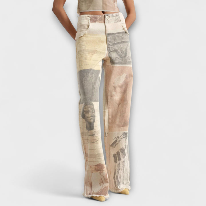 Rhea – Jeans a gamba larga stampati con un tocco vintage