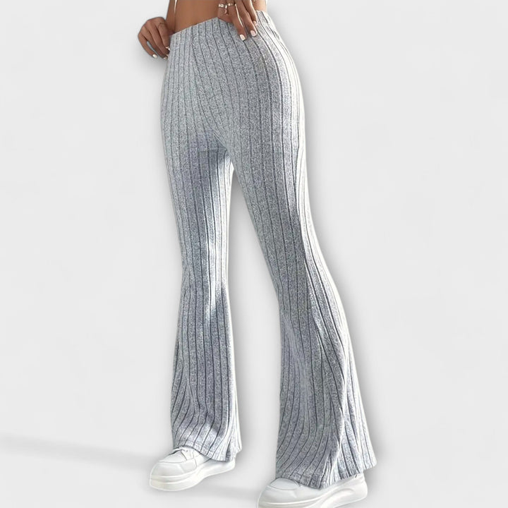 Luretta – Pantaloni a campana con struttura fine