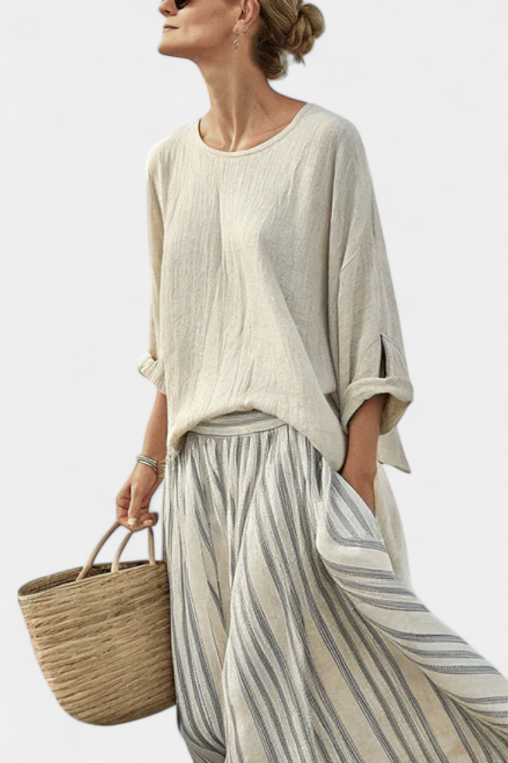 Aurora – blusa comoda e gonna midi a righe