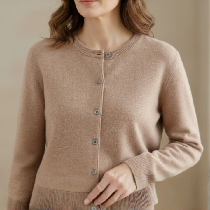 Sofia | Cardigan Morbido con Bottoni