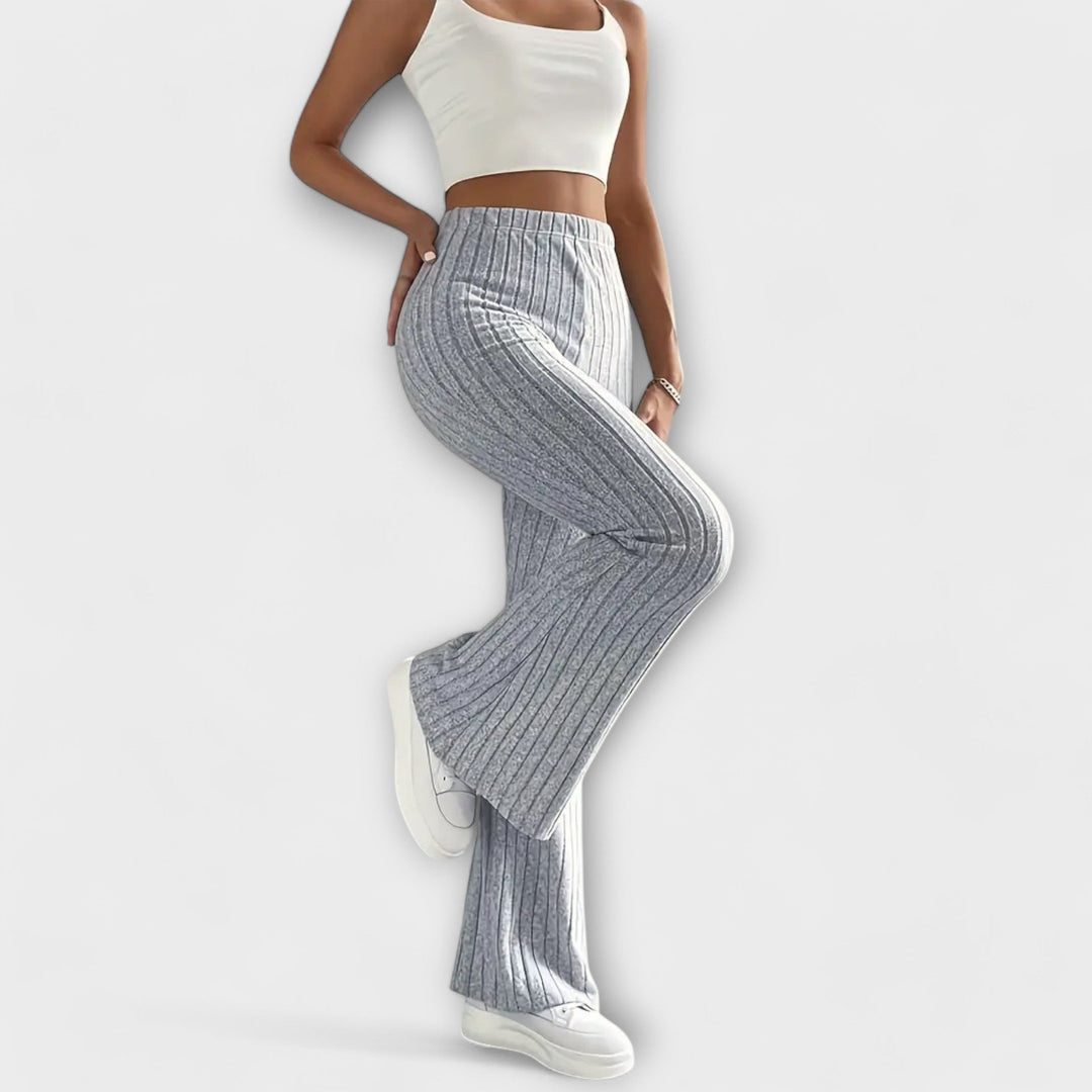 Luretta – Pantaloni a campana con struttura fine