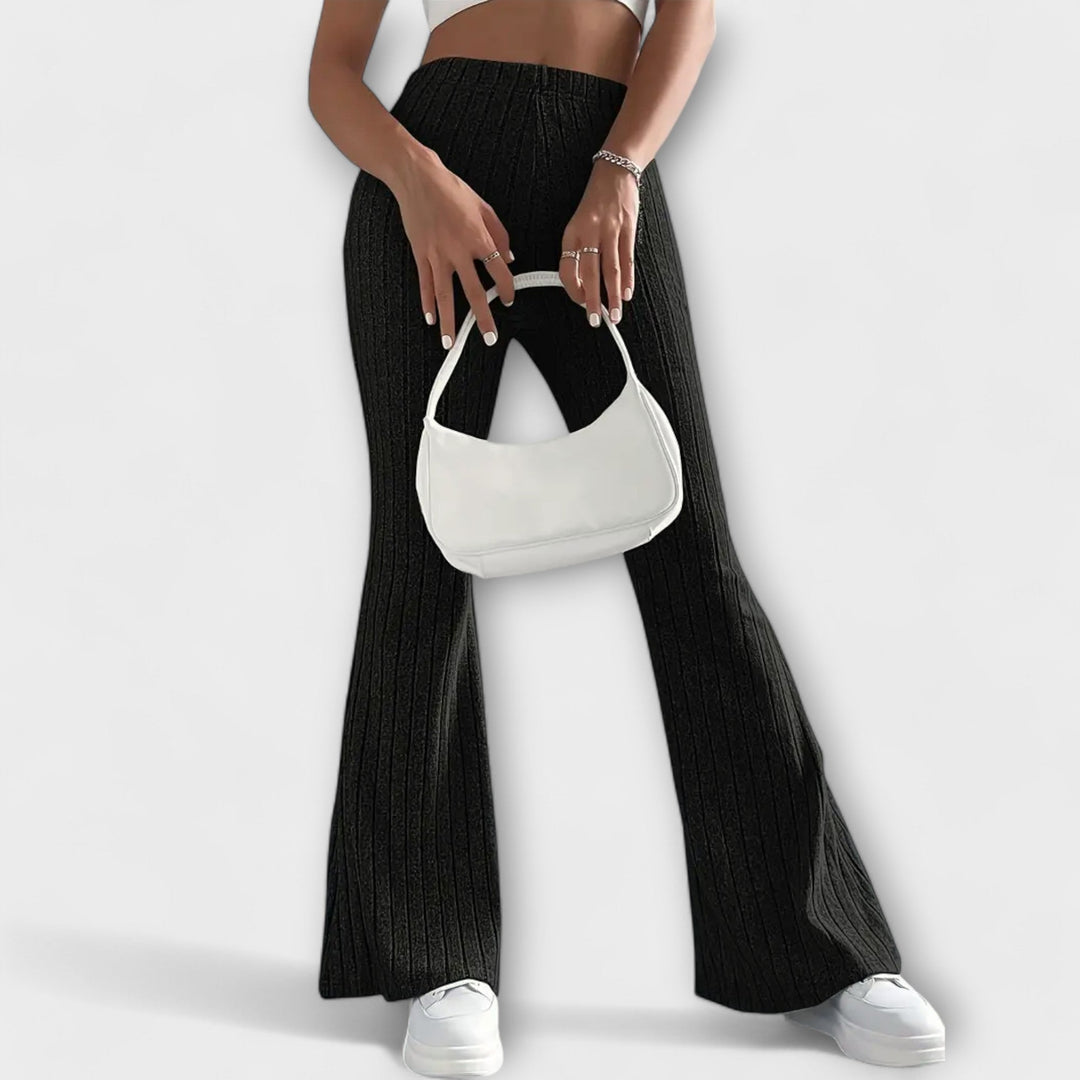Luretta – Pantaloni a campana con struttura fine