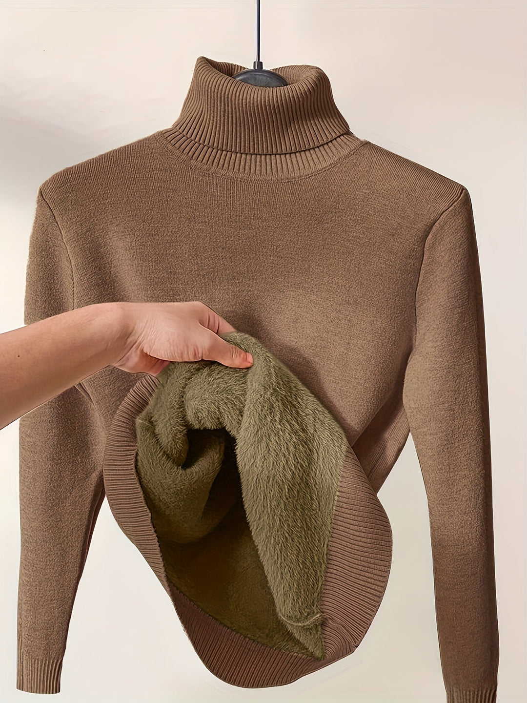 Zella | Maglione Morbido con Collo Alto