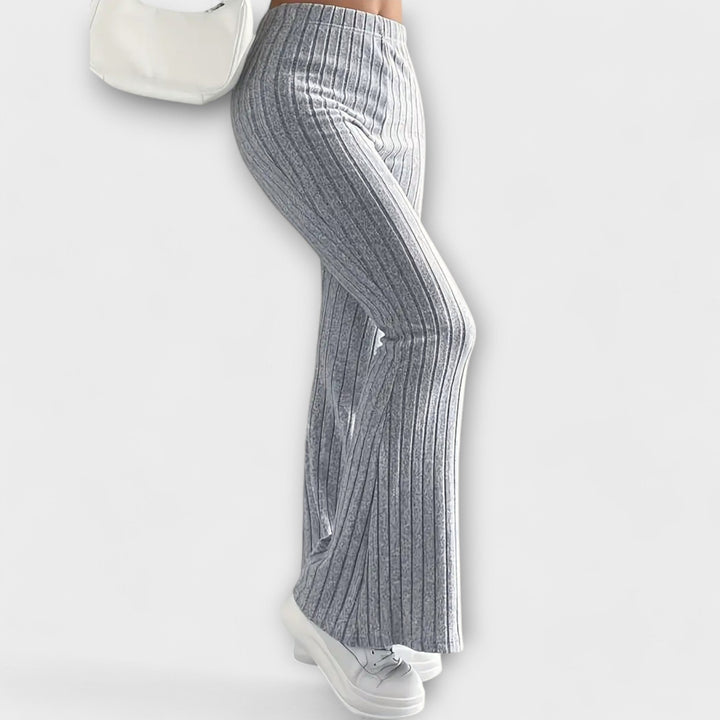 Luretta – Pantaloni a campana con struttura fine