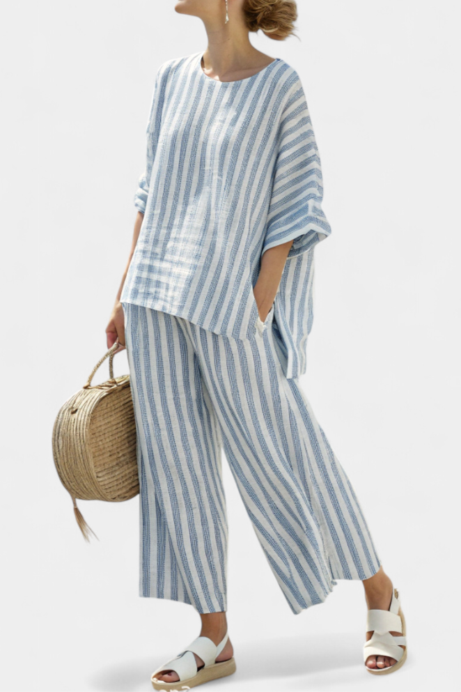 Federica – top in lino a righe blu sofisticato e pantaloni rilassati