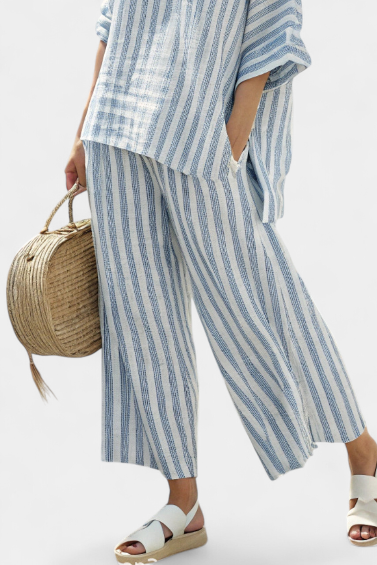 Federica – top in lino a righe blu sofisticato e pantaloni rilassati