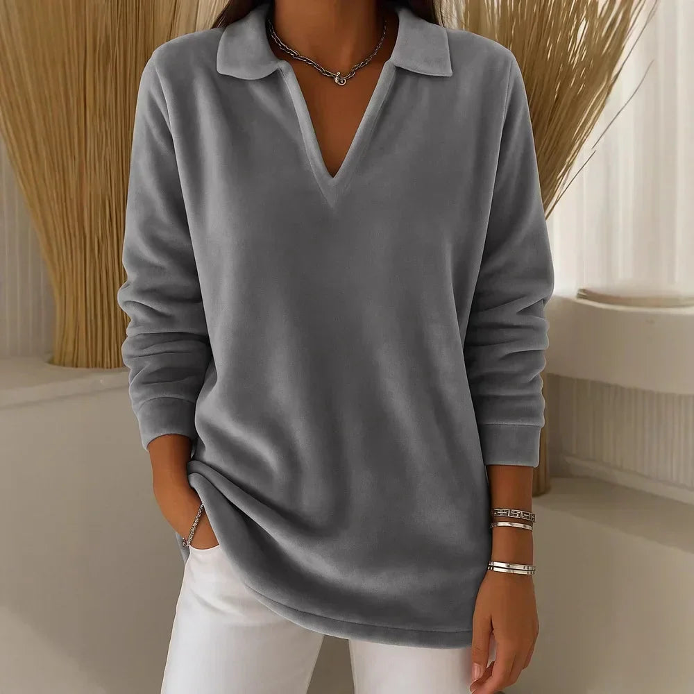 Emma | Maglione Morbido in Velluto con Scollatura a V