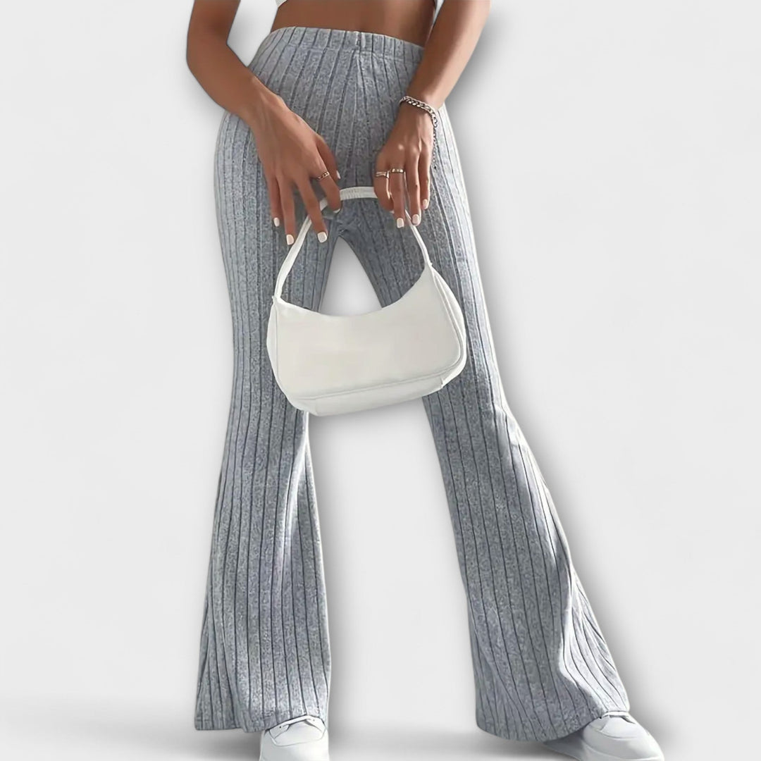 Luretta – Pantaloni a campana con struttura fine