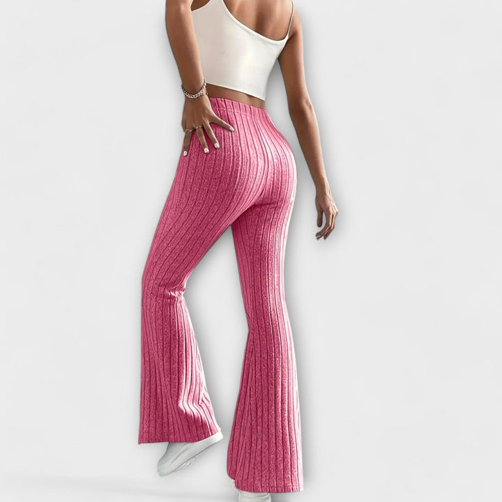 Luretta – Pantaloni a campana con struttura fine