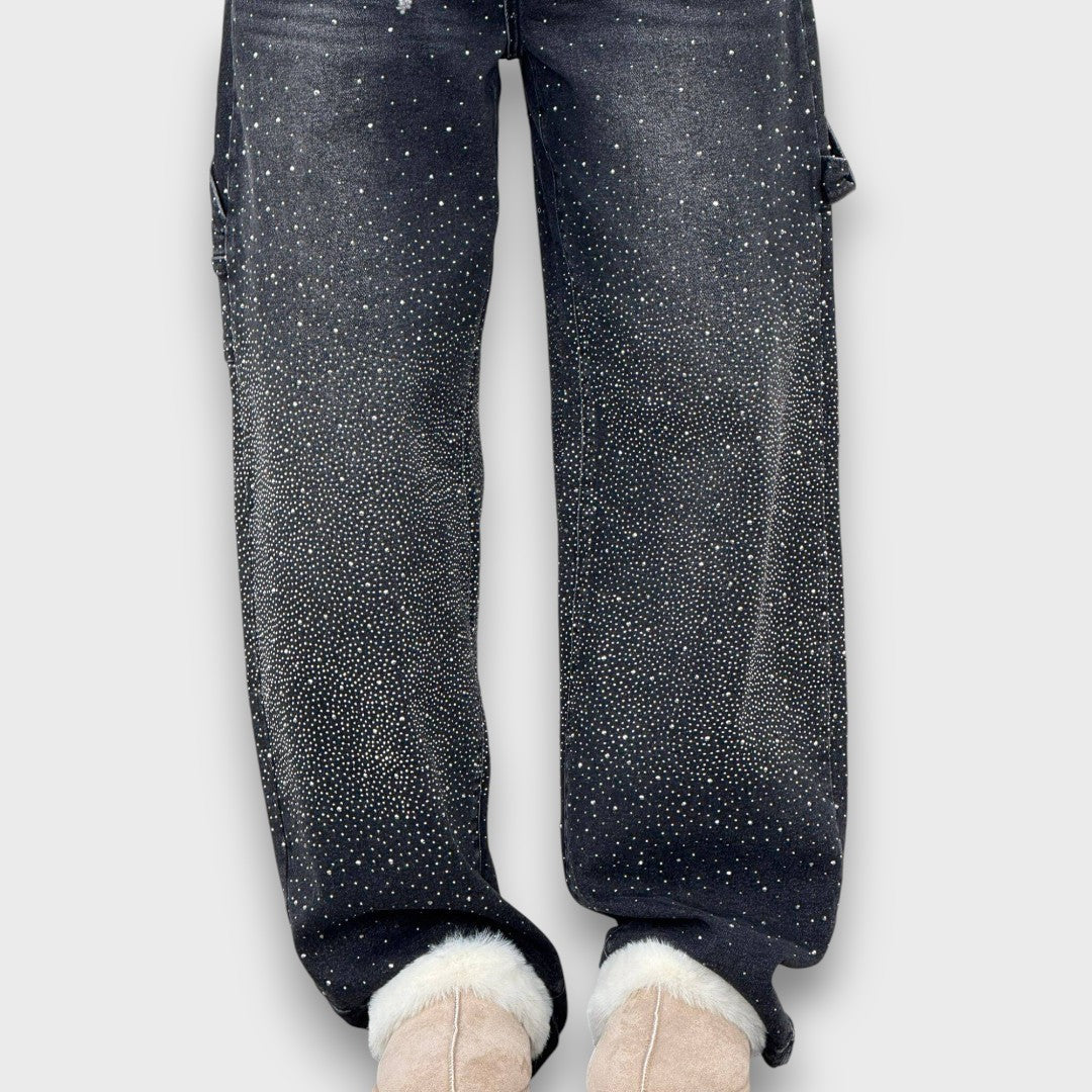 Nolene – Jeans con finitura lucida e carattere urbano