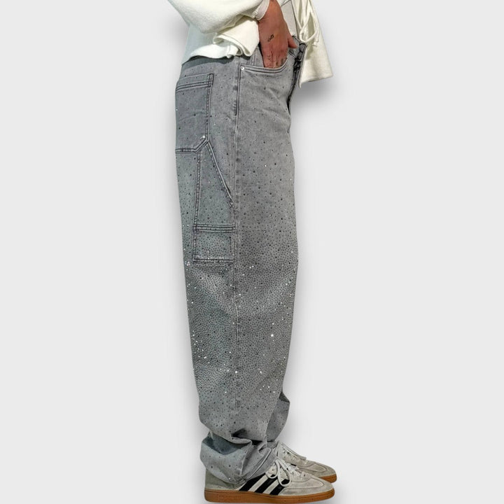 Nolene – Jeans con finitura lucida e carattere urbano