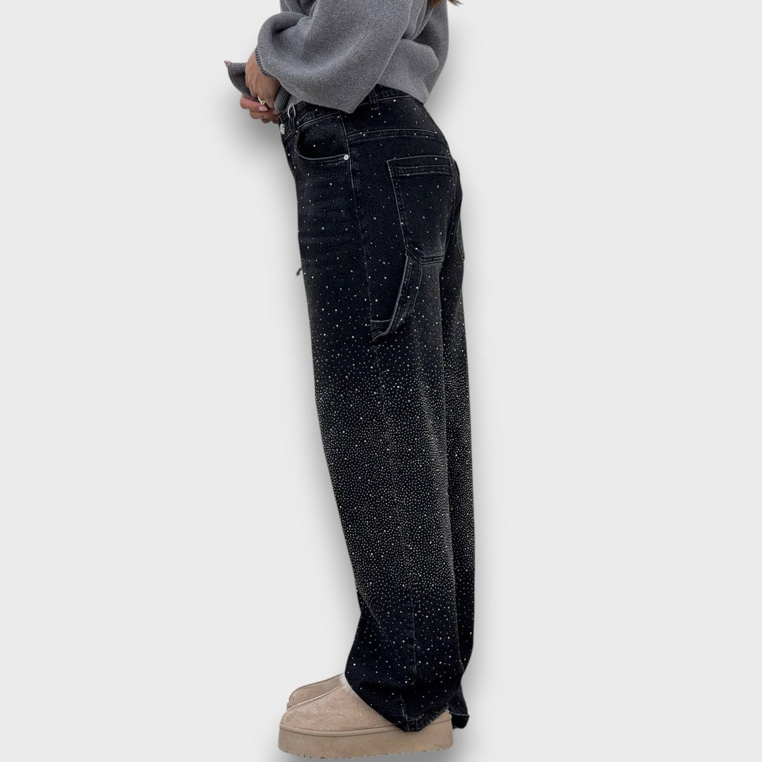 Nolene – Jeans con finitura lucida e carattere urbano