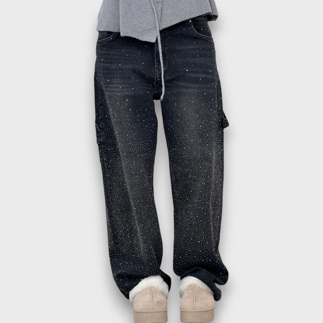 Nolene – Jeans con finitura lucida e carattere urbano