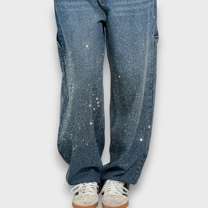 Nolene – Jeans con finitura lucida e carattere urbano
